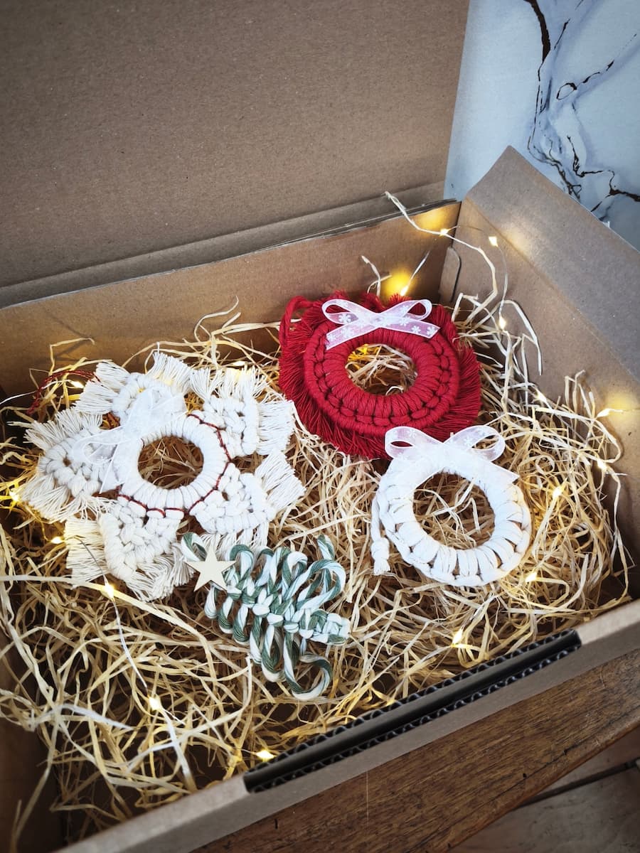 Coffret décorations de noël en macramé