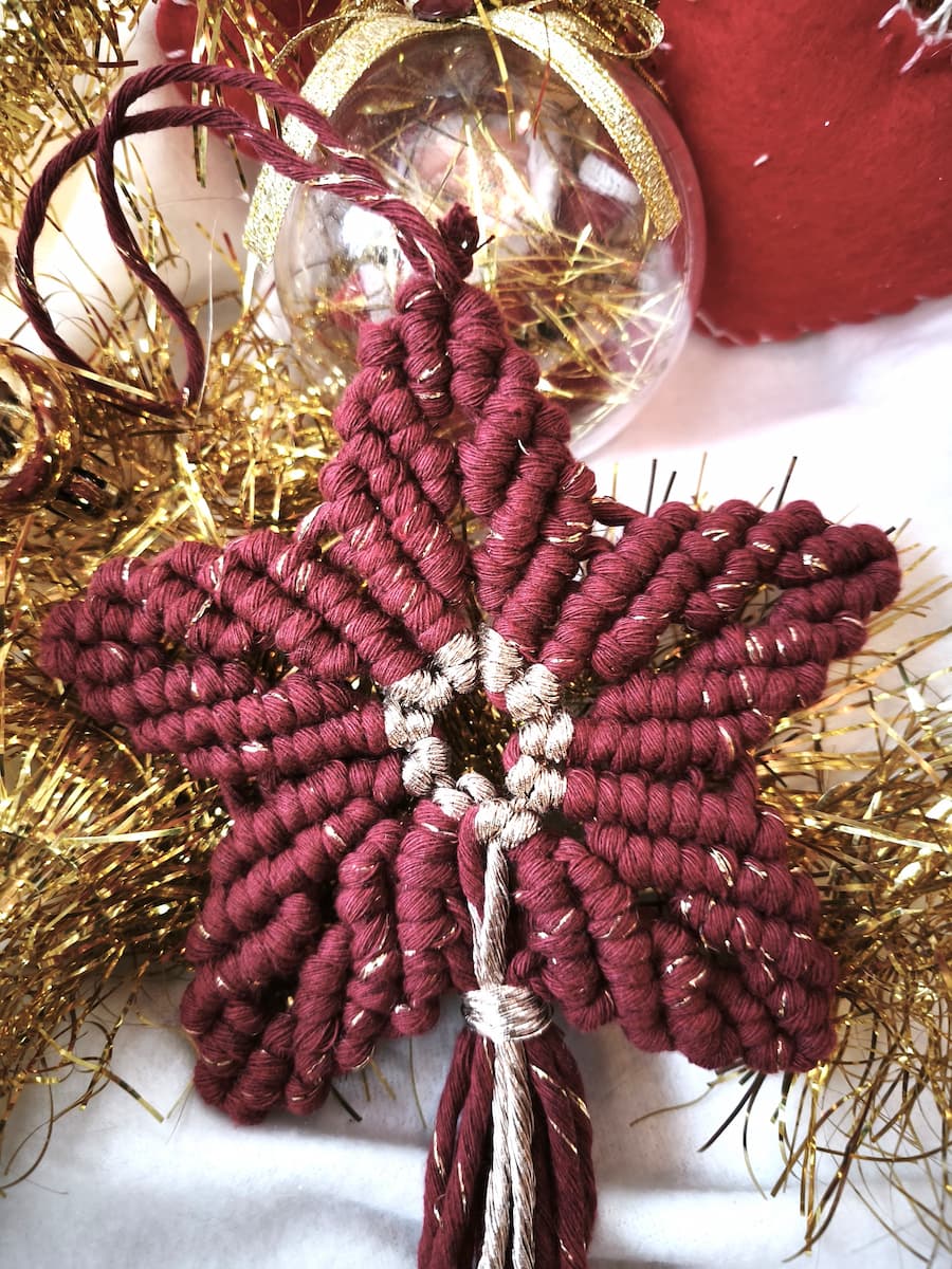 étoile de Noël en macramé